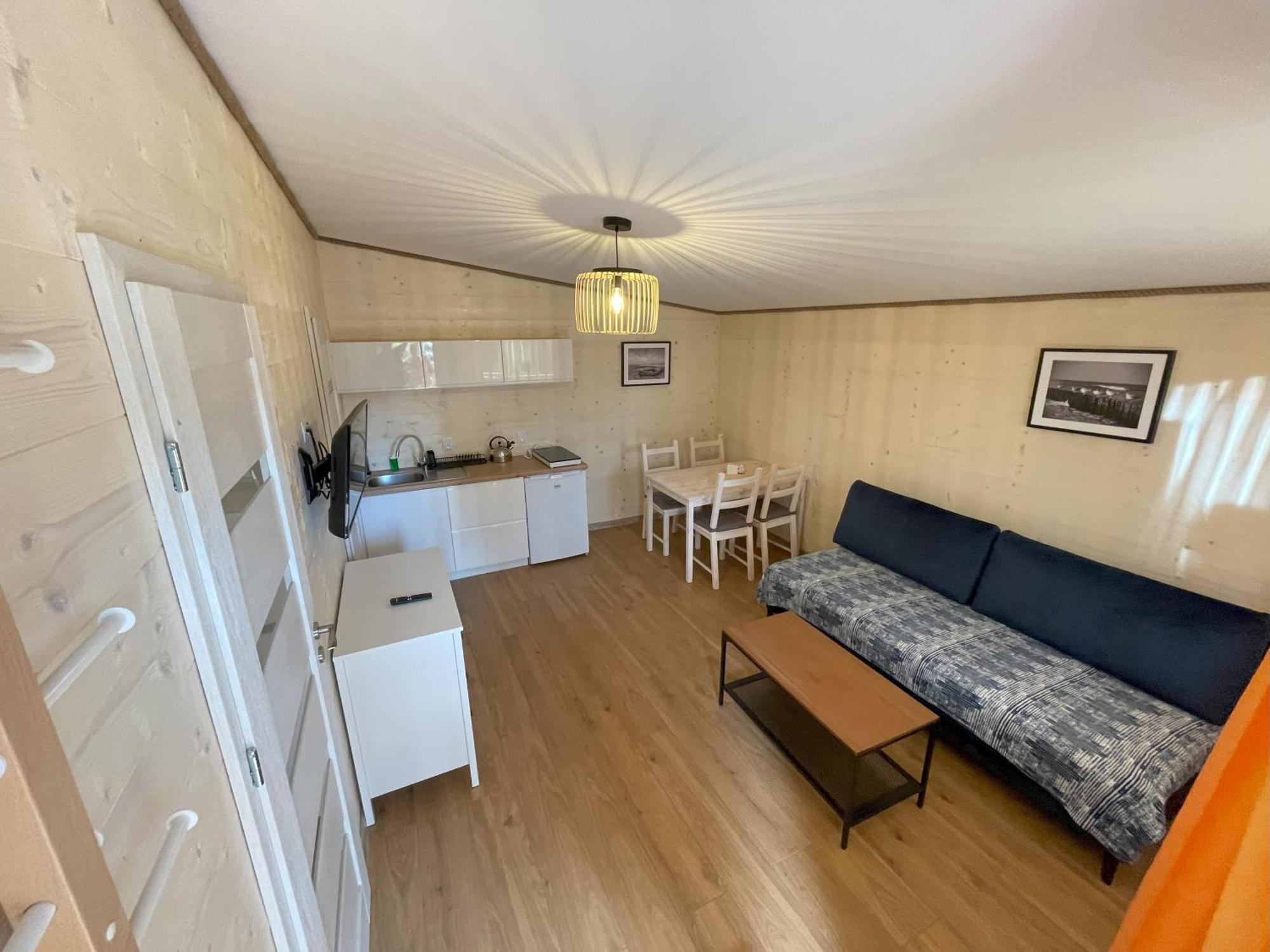 Osrodek Polaris Villa Дзивновек Екстериор снимка