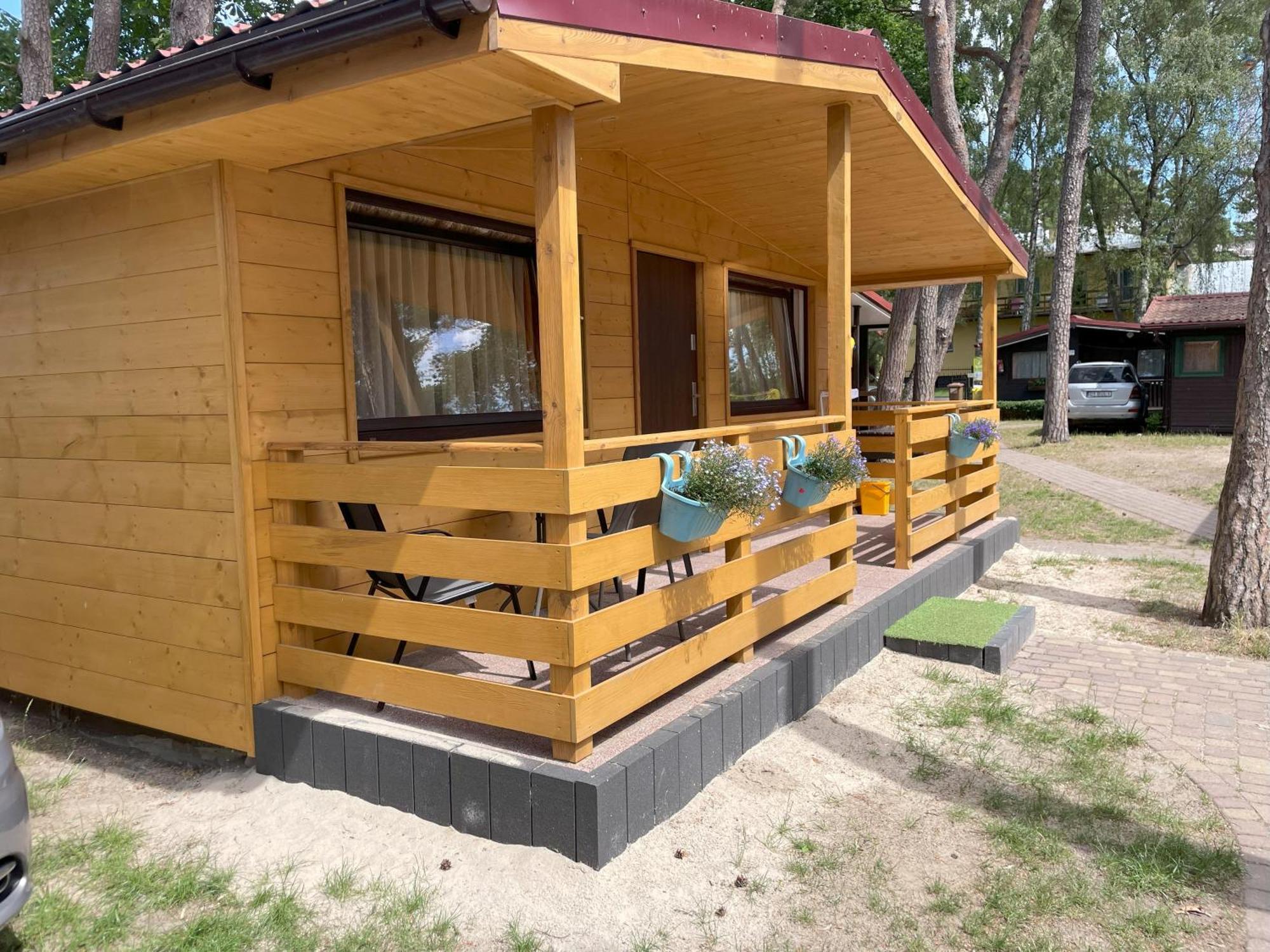 Osrodek Polaris Villa Дзивновек Екстериор снимка