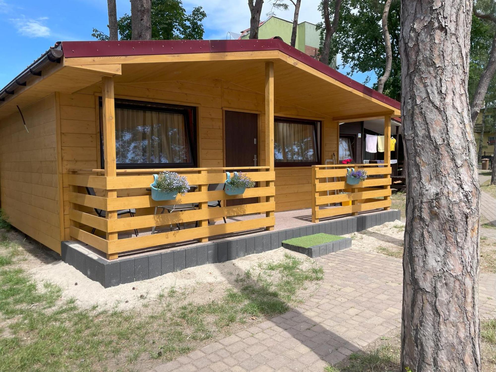 Osrodek Polaris Villa Дзивновек Екстериор снимка
